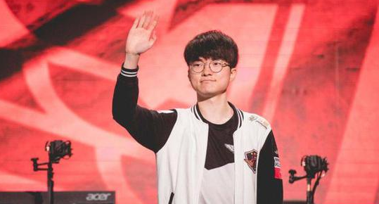 辩解运动场 辩解运动场